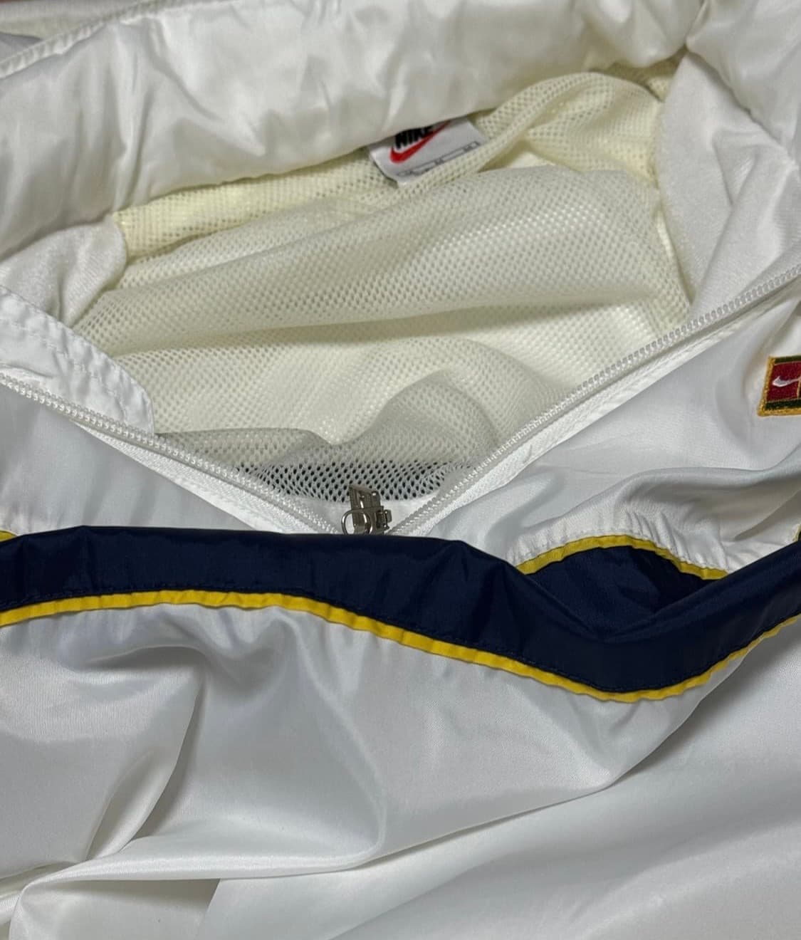 나이키 화이트네이비 반집업 웜업 아노락 상품이미지6