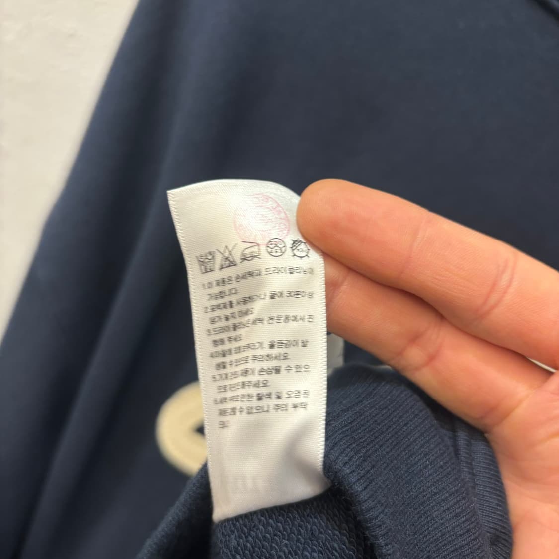 세터 아플리케 리벳 네이비 후드티 XL 상품이미지9