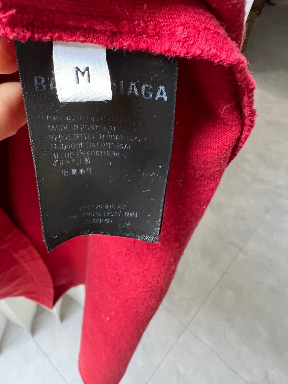 발렌시아가 레드 반팔티 M 상품이미지4