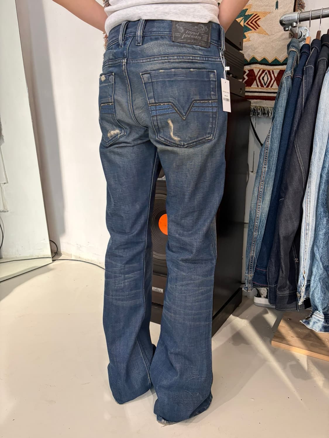 Diesel ZATHAN 부츠컷 진 상품이미지3