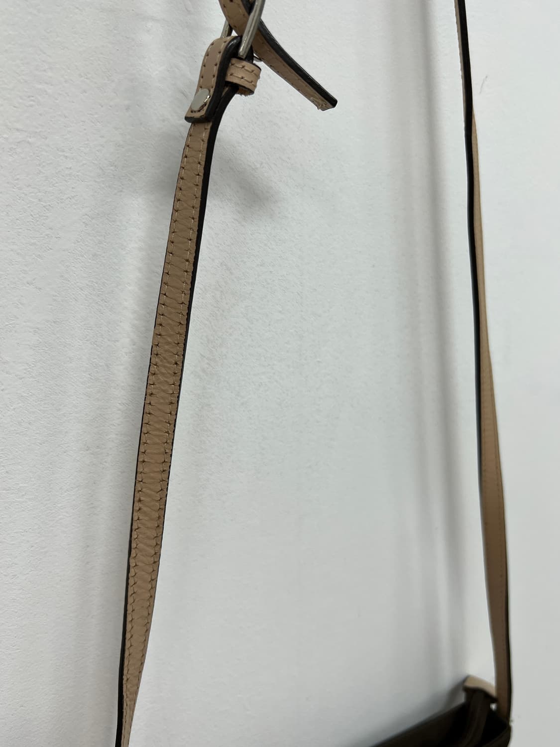 eyelet detail cross bag 상품이미지3