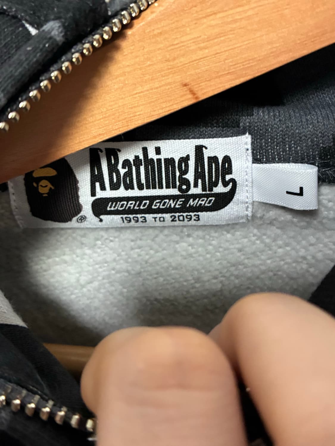 베이프 멀티 픽셀 카모 샤크 레귤러 핏 풀 집 후드 L 상품이미지3