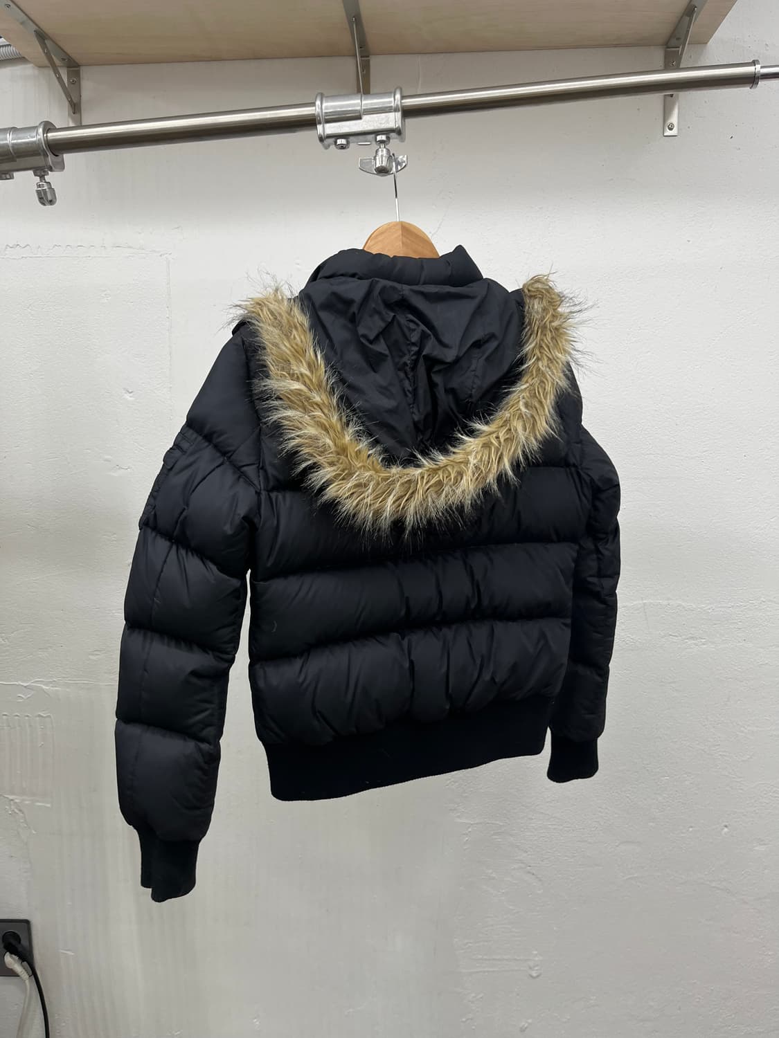 ~66) TRUE RELIGION 8:2 DOWN FUR  JUMPER 상품이미지4