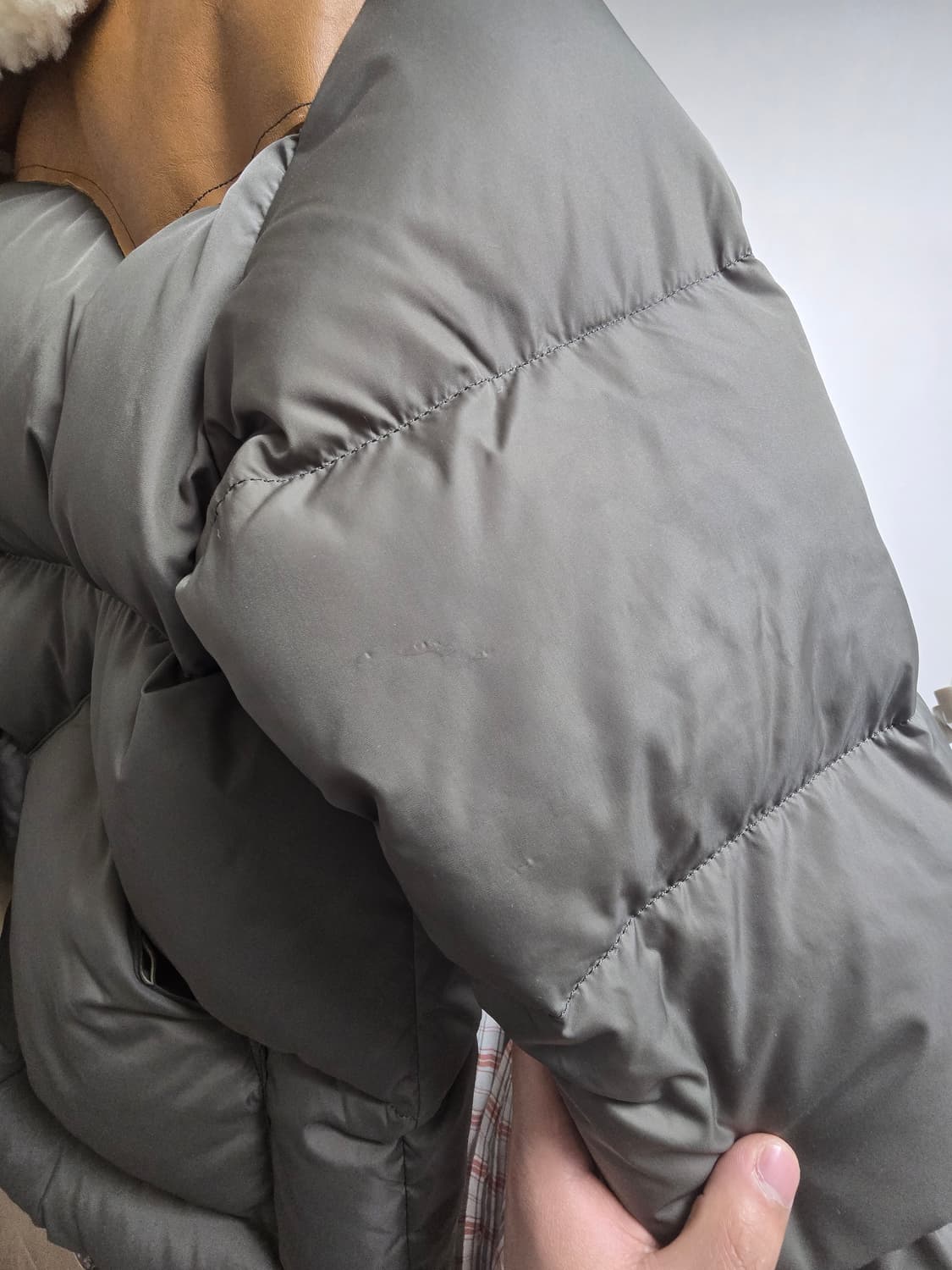 록키마운틴 페더베드 패딩 42사이즈 상품이미지5