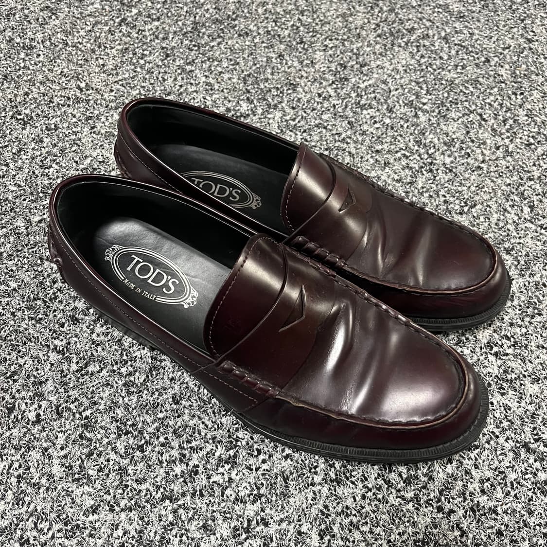 토즈 남성 로퍼 버건디 8A 상품이미지1