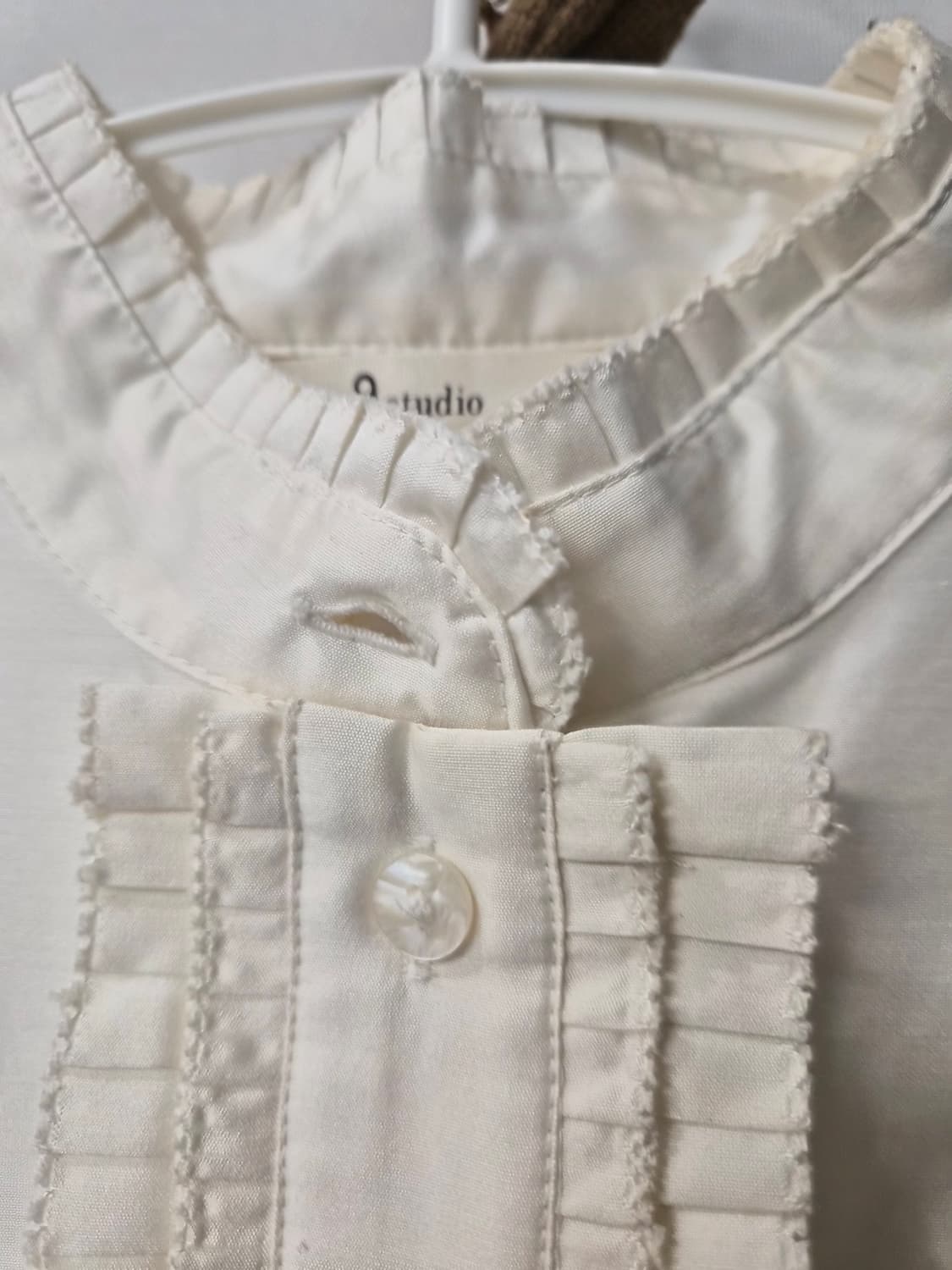 g스튜디오 실크혼방블라우스 상품이미지4