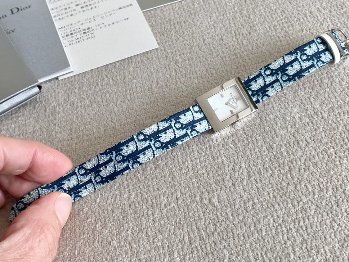 크리스찬 디올 마리스 화이트 자개 다이얼 쿼츠 스몰 사이즈 상품이미지6