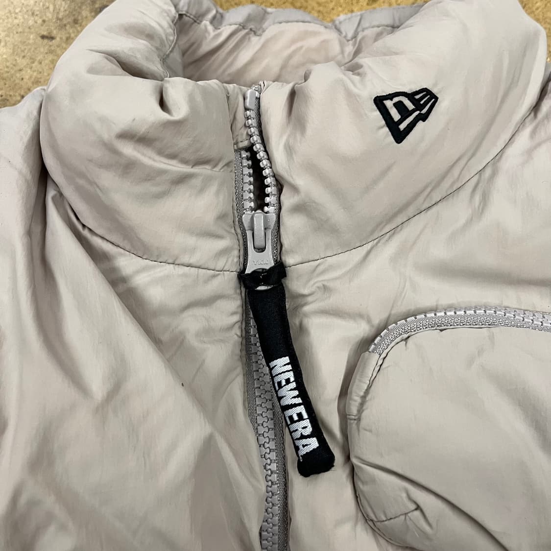 [정품/105] 뉴에라 포켓 패딩 아이보리 b19 상품이미지6
