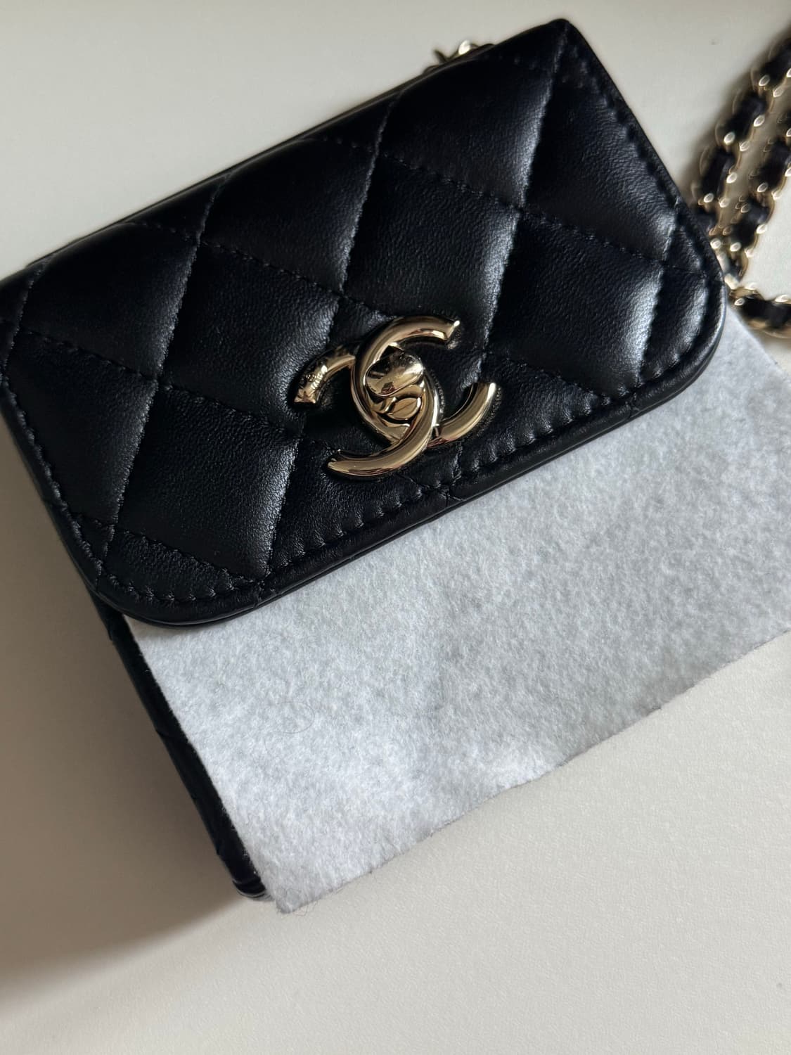 chanel 샤넬 트렌디cc 미니백 골드 상품이미지2