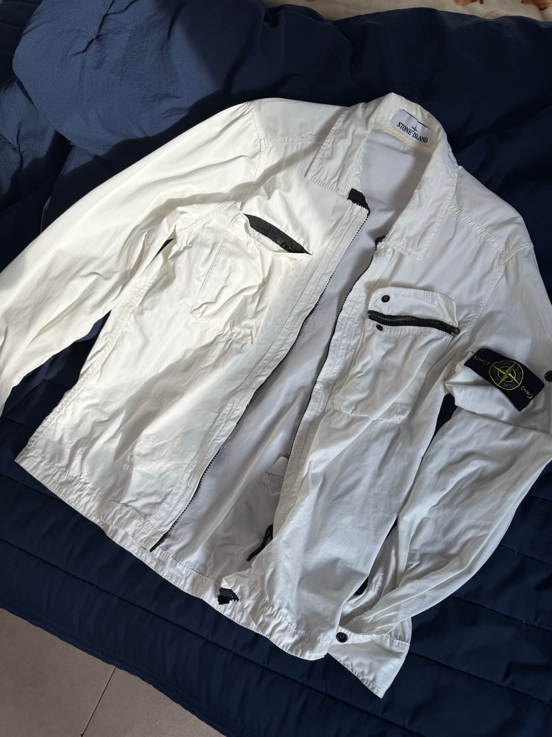 백화점 스톤아일랜드 화이트 자켓 상품이미지1