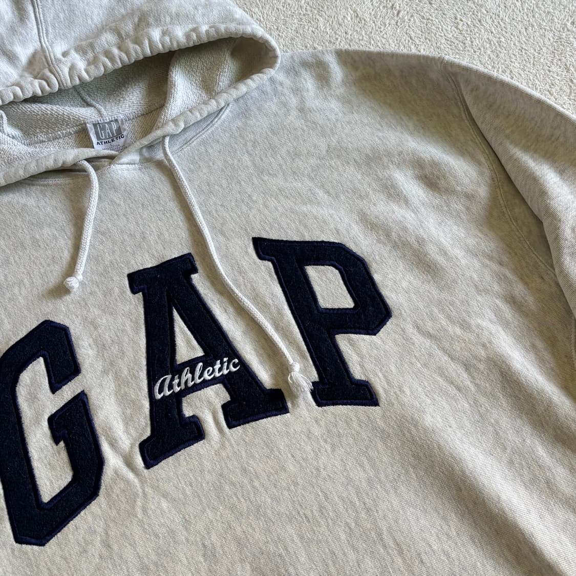 갭 GAP 애슬레틱 멜란지 오트밀 빅로고 오버핏 후드티 상품이미지2