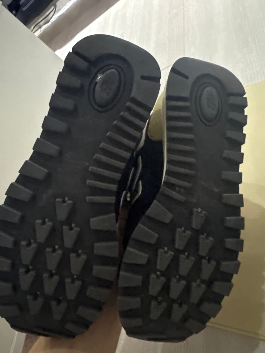 뉴발란스 574 레거시 네이비 상품이미지3