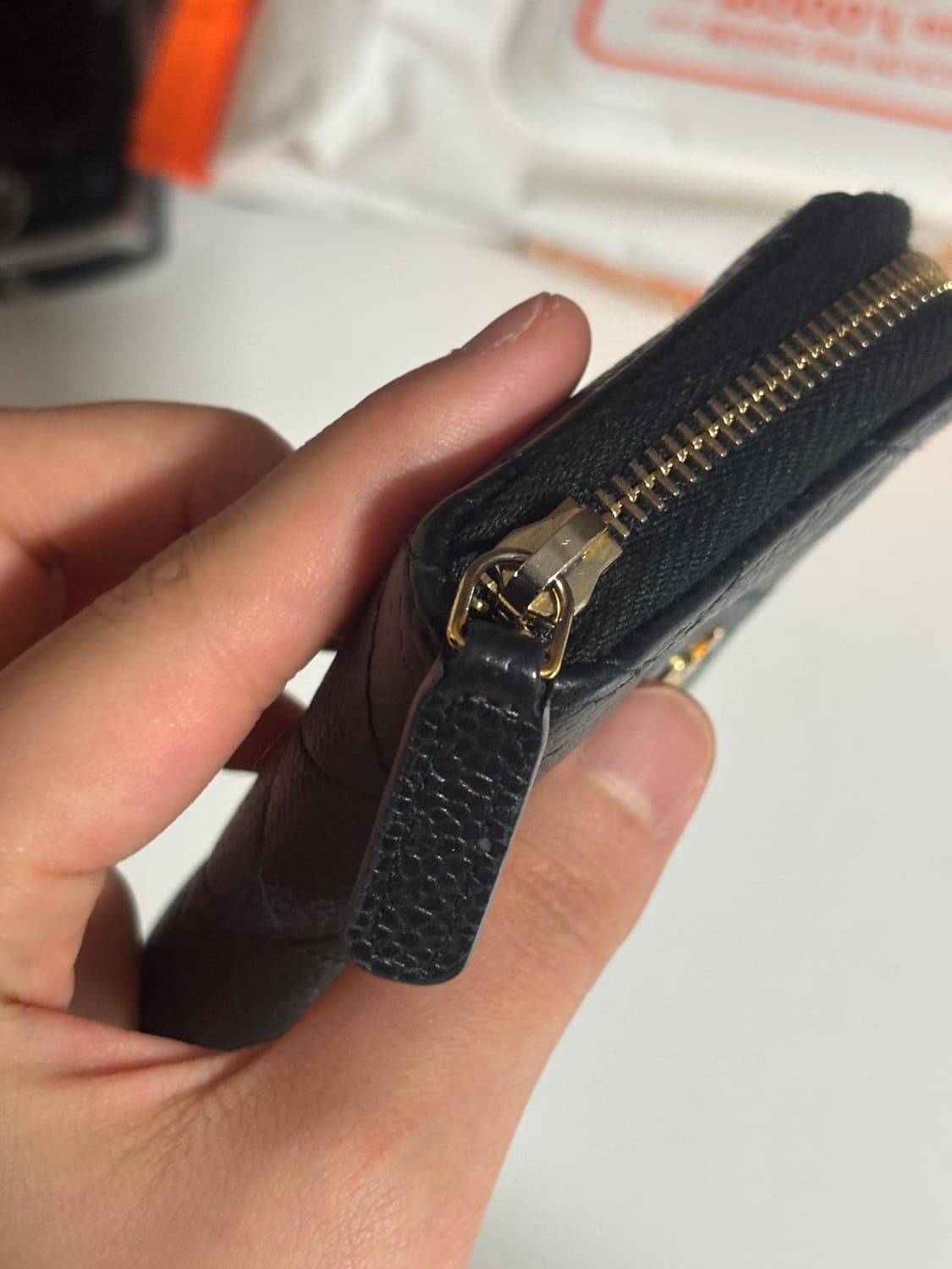 샤넬 캐비어 지퍼돌이 카드지갑 블랙 금장 상품이미지7