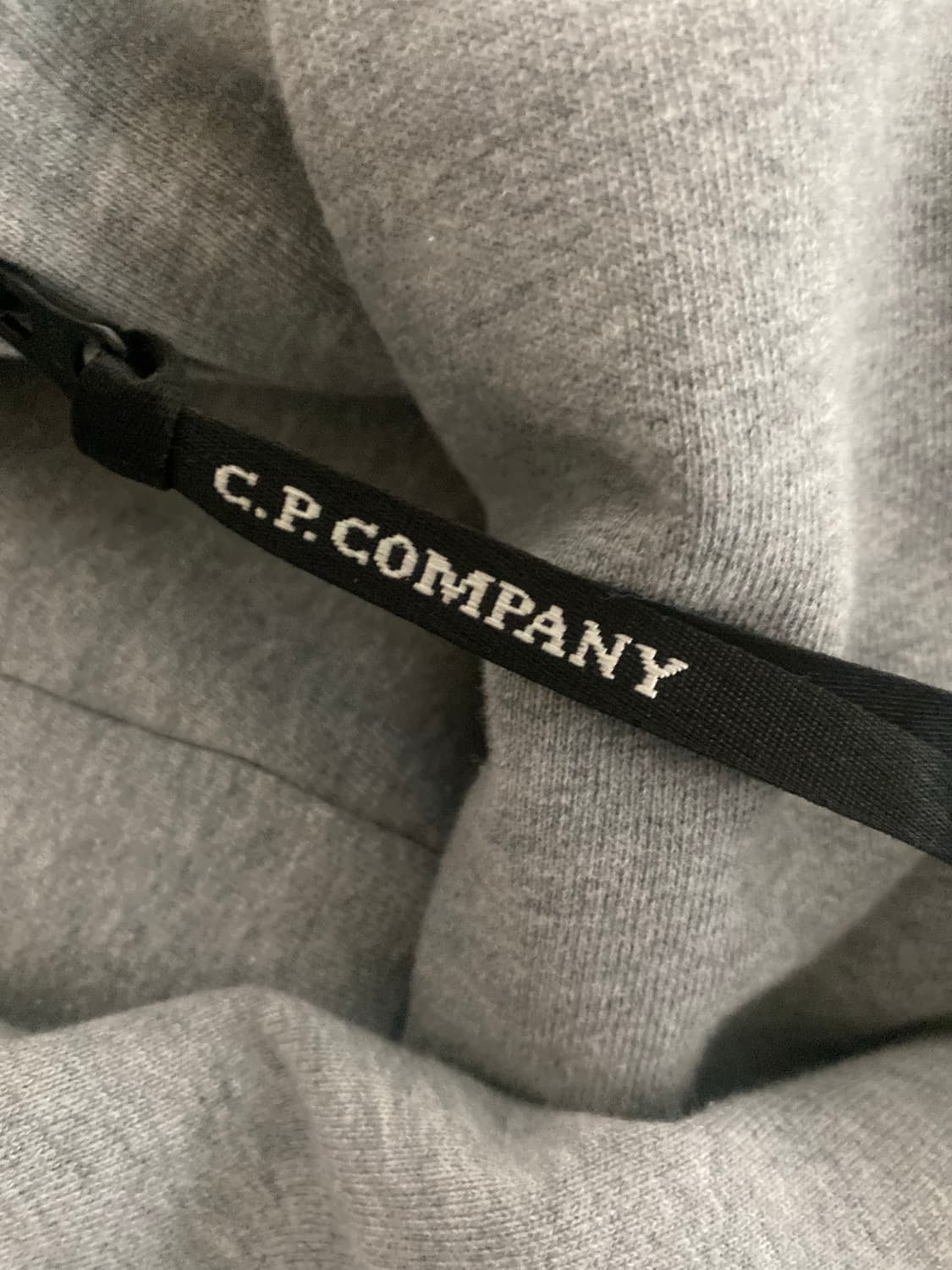 CP컴퍼니 그레이 후드집업 상품이미지4