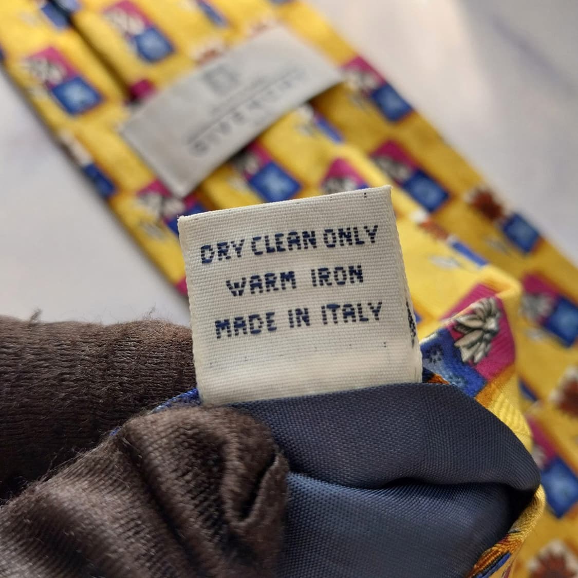 지방시 실크 머스타드 플라워 패턴 넥타이 9.5cm A등급 K1869
 상품이미지10