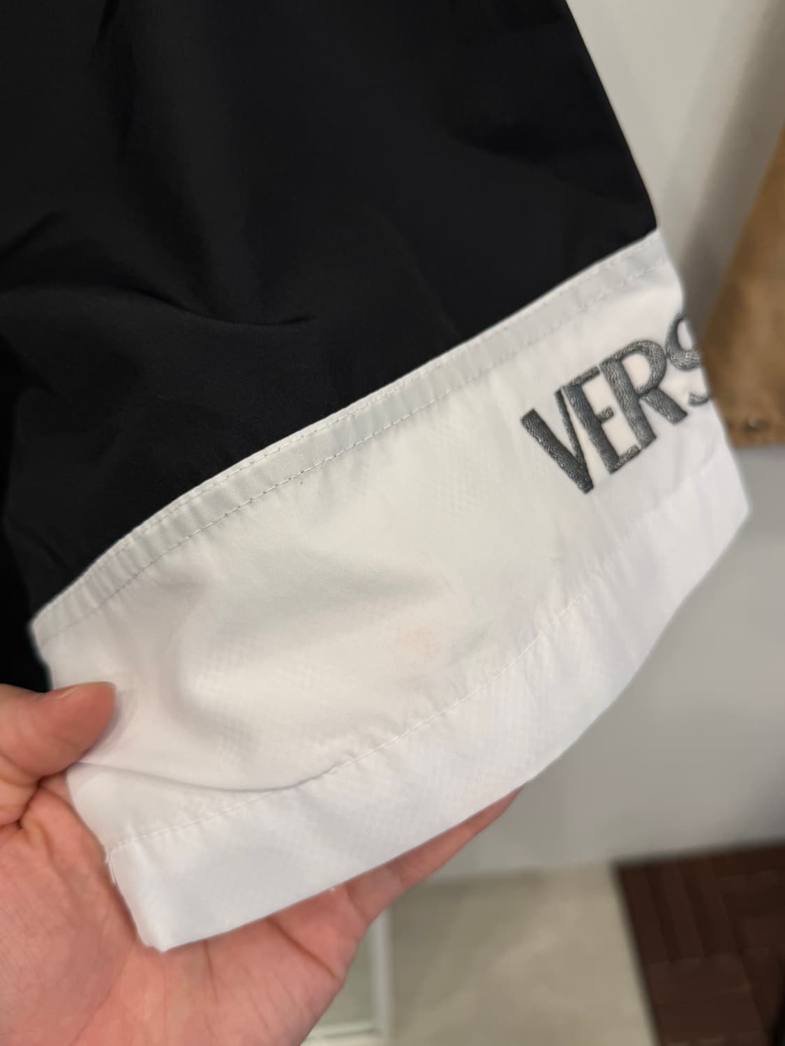 90s Versace Sport 베르사체 스포츠 나일론 웜업 반팔 집업  상품이미지7