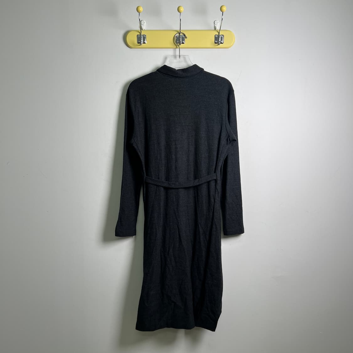 이세이미야케 퍼머넌트 차콜 울 가디건 상품이미지2