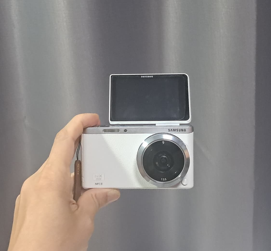 민트급! 미러팝 삼성 미러리스 NX mini / 9mm 렌즈 상품이미지1
