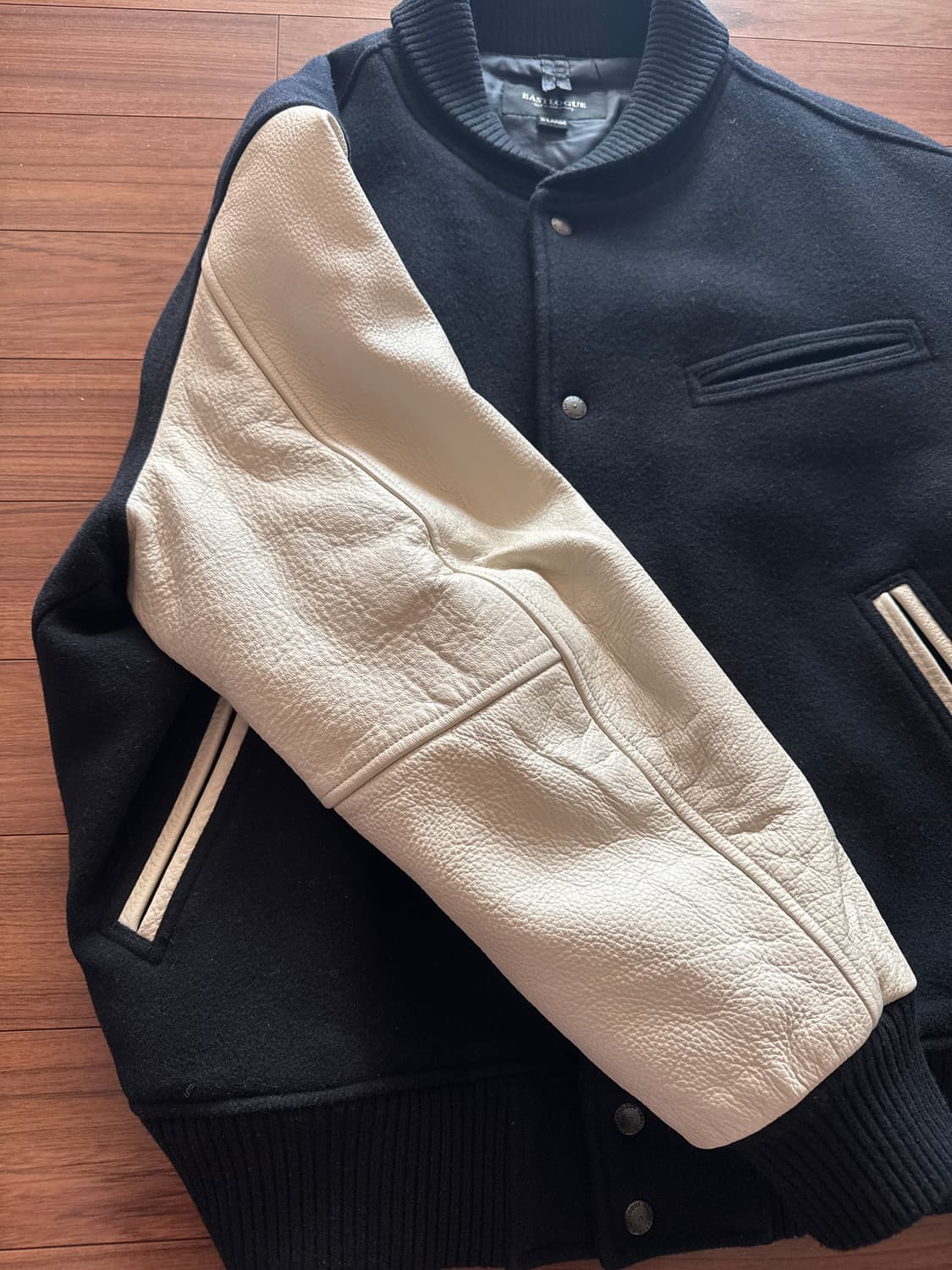 이스트로그 블랙 바시티 xl 상품이미지5