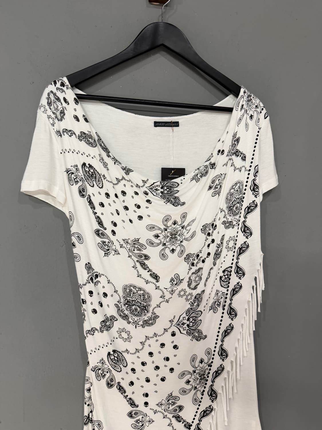Bandana cascade drape printing top 상품이미지7