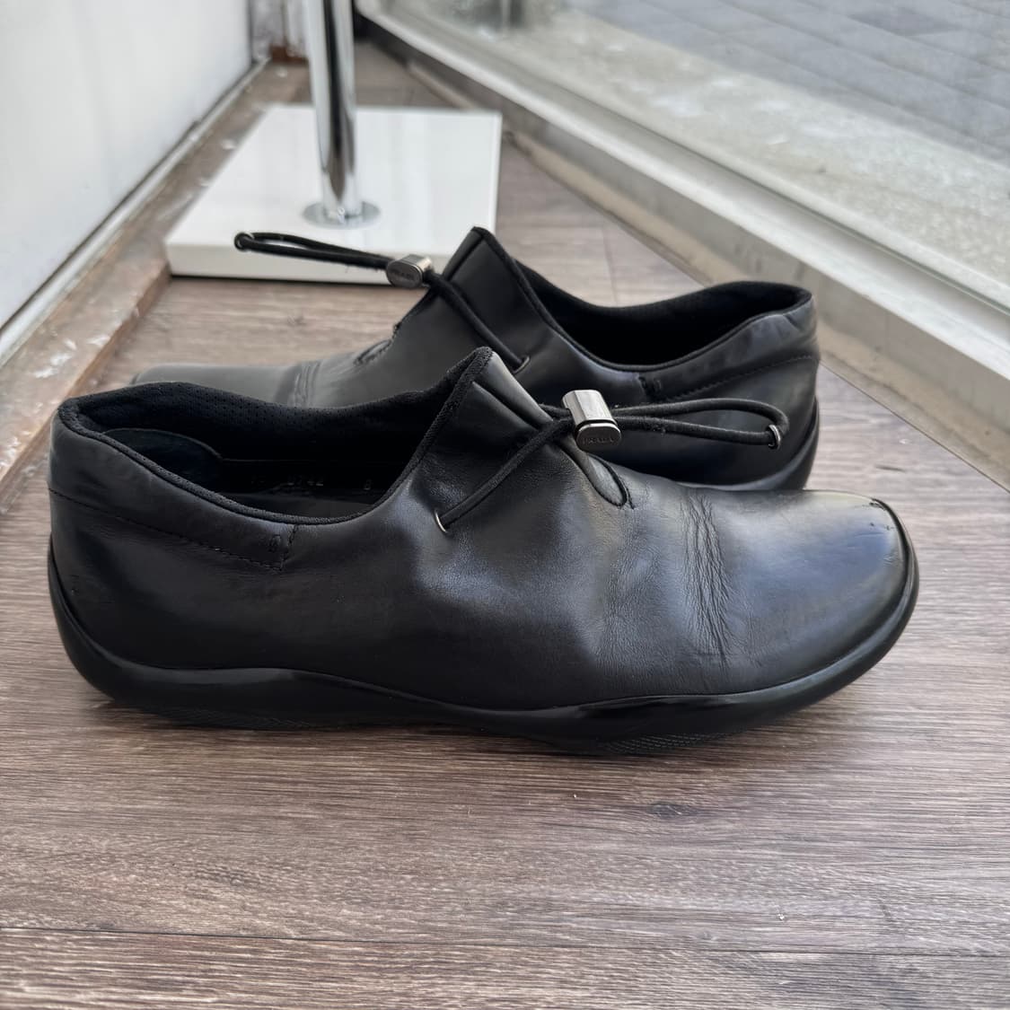 프라다 스포츠 토글 로퍼 상품이미지3