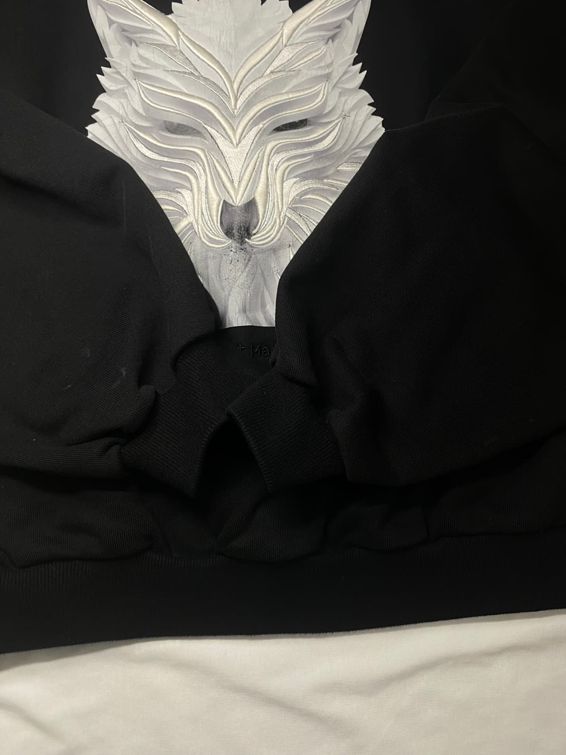 준지 늑대 울프 맨투맨 막심콜라보 매장판 상품이미지7