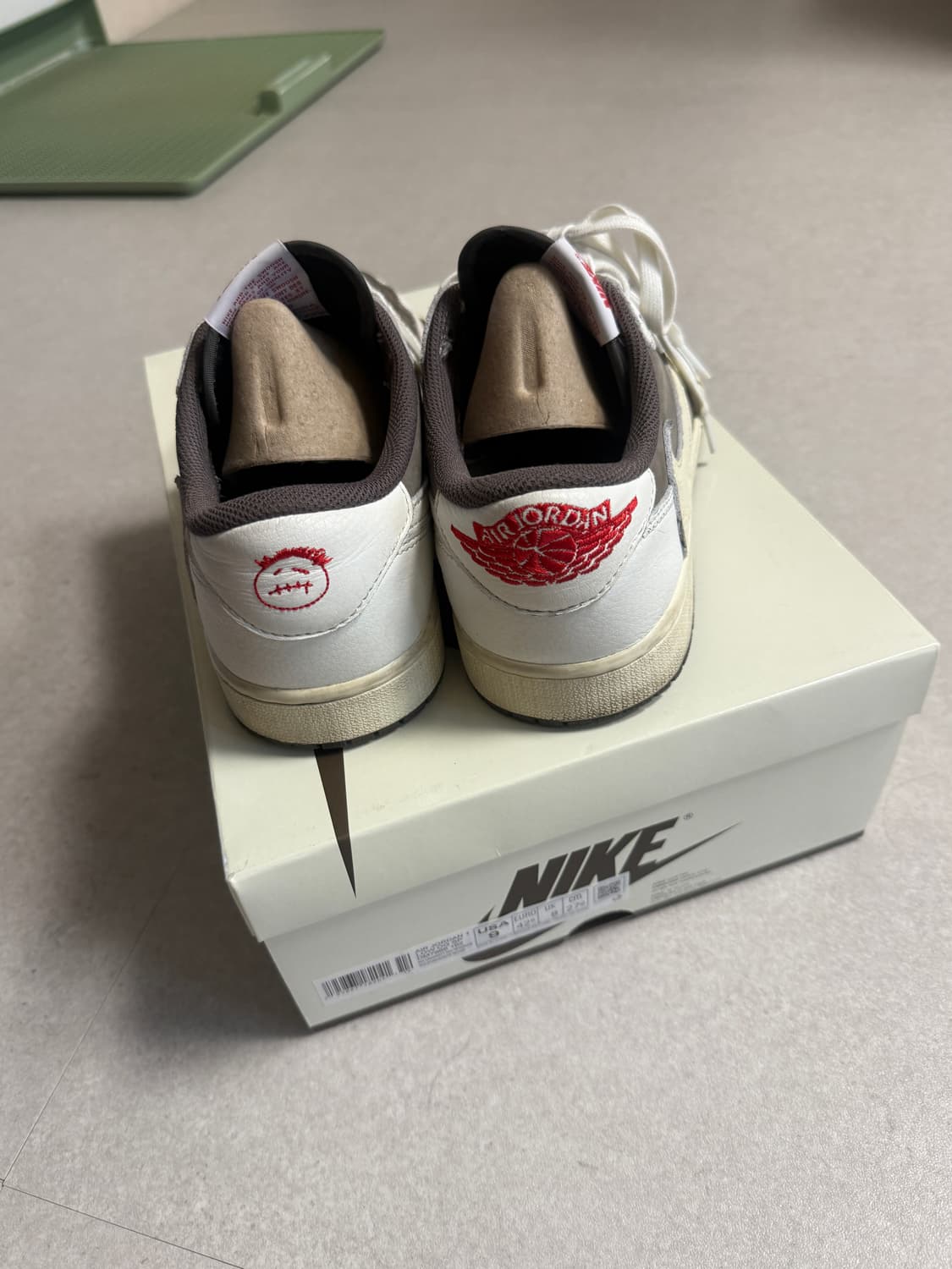 나이키 조던1 트래비스 스캇 리버스모카(270) 상품이미지3