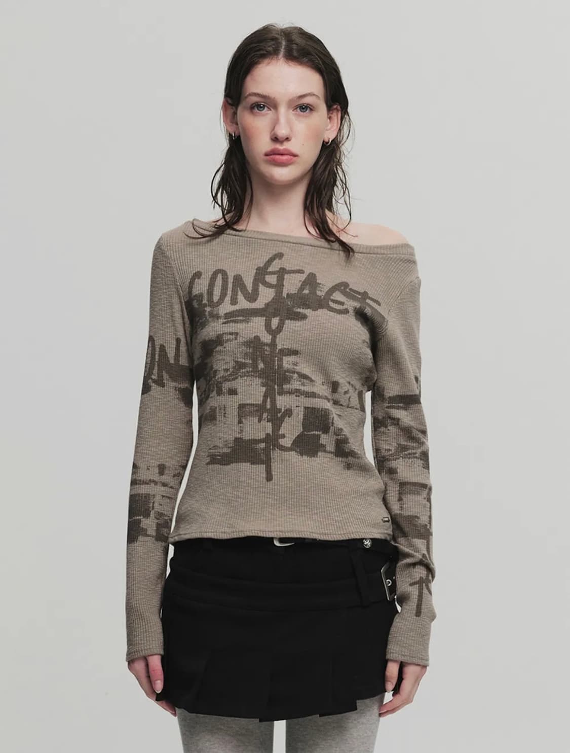 콘택트 프린트 탑 카키 상품이미지1