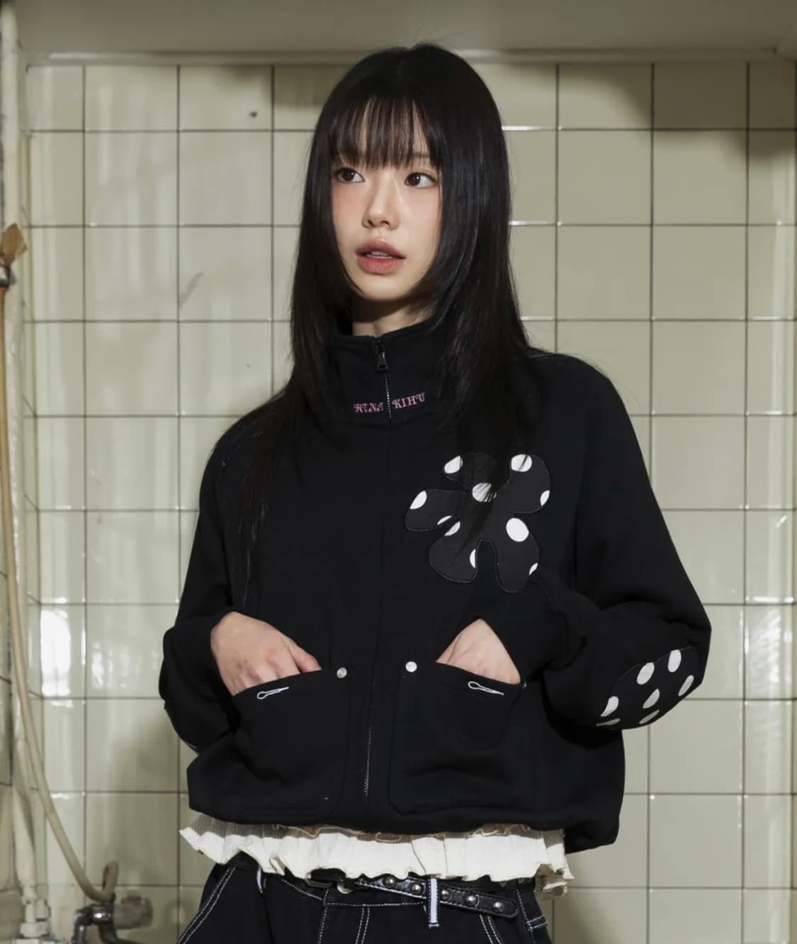 루나키후 엑스톤즈 우먼 도트 플라워 집업 블랙 상품이미지1