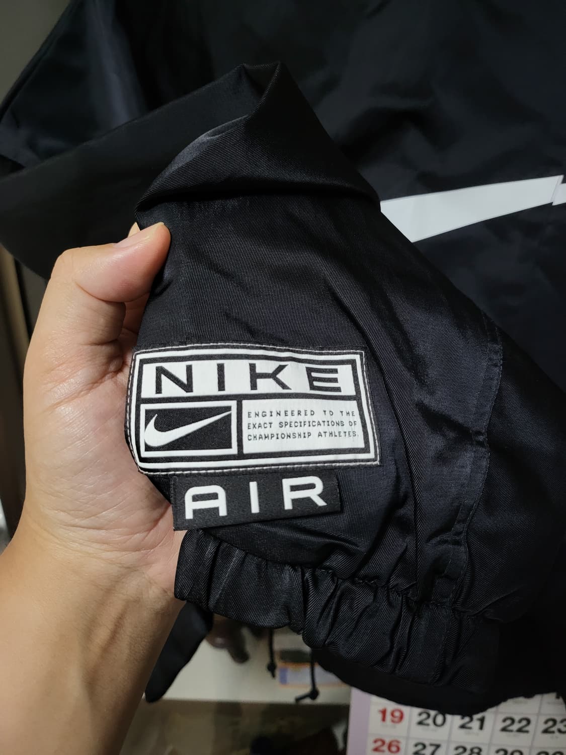 (거의새옷)나이키24년 신상 오버사이즈 우븐봄버 90 상품이미지6