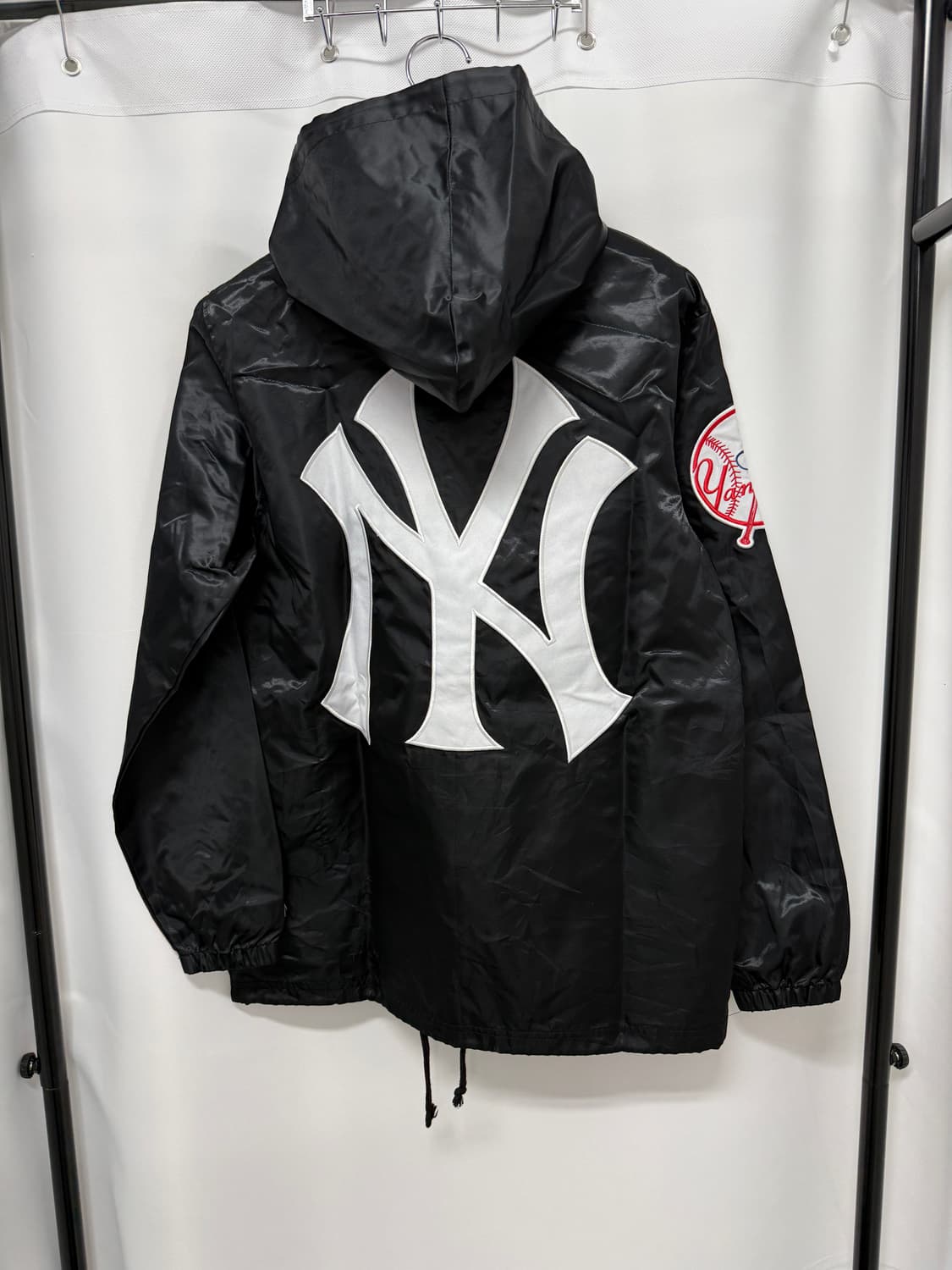 [정품] 마제스틱 뉴욕 양키스 블랙 코치 자켓 상품이미지2