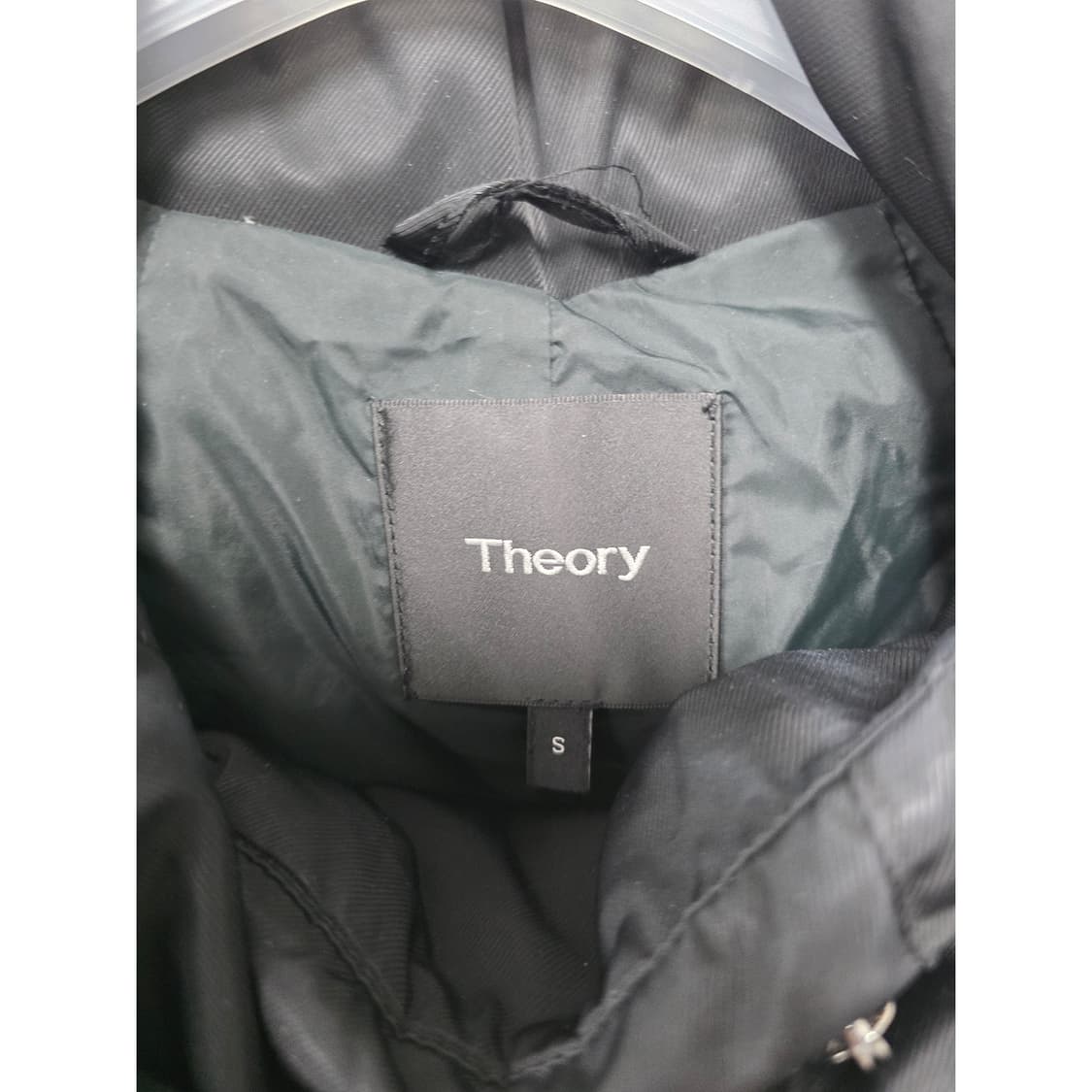 택포// 띠어리 여성 숏패딩 블랙 S 상품이미지2