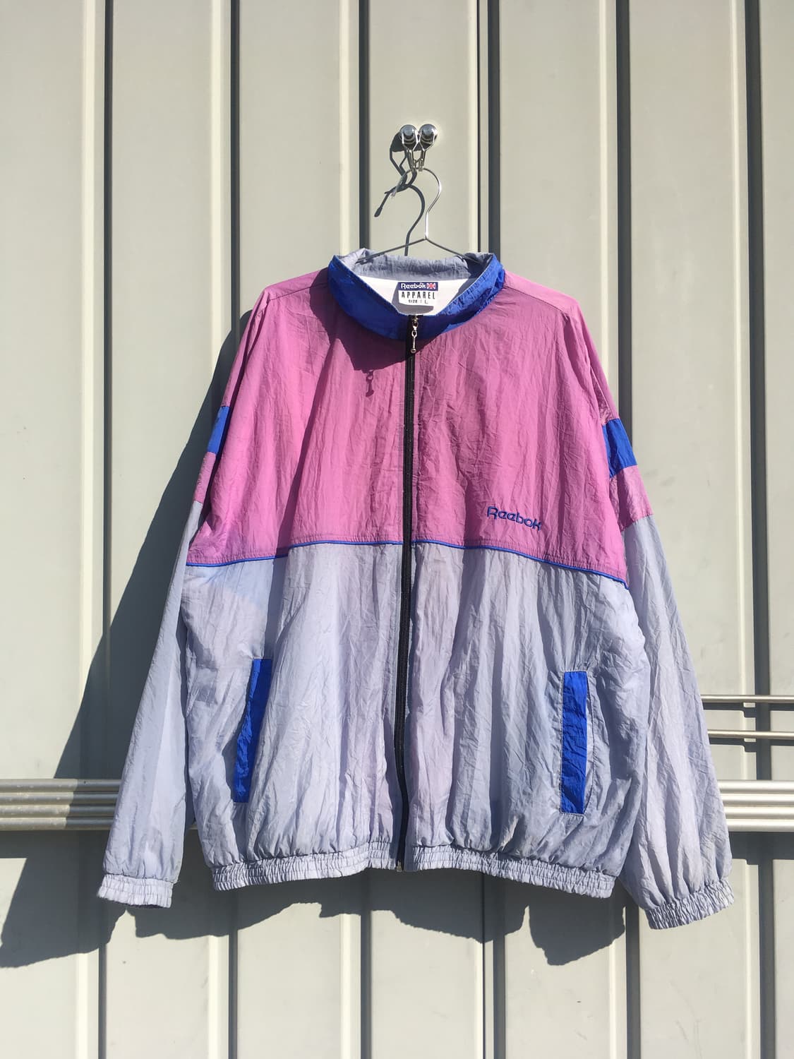 리복 어페럴 투톤 올드스쿨 바람막이 상품이미지1