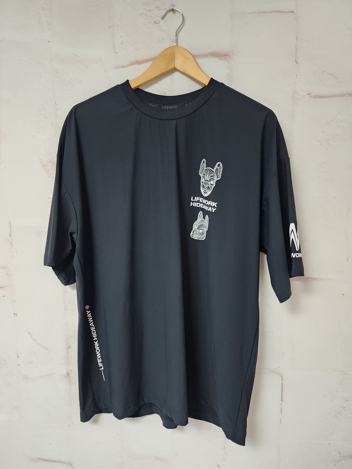 라이프워크 블랙 반팔 티셔츠 상품이미지1