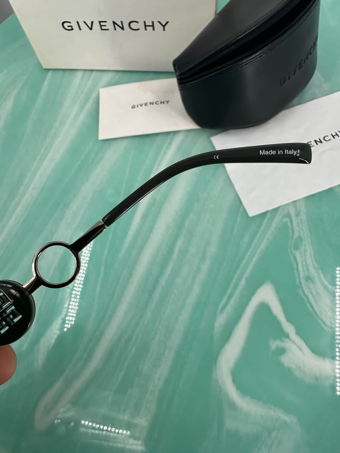 [정품 새상품 무료배송] 지방시 여성 선글라스 상품이미지8