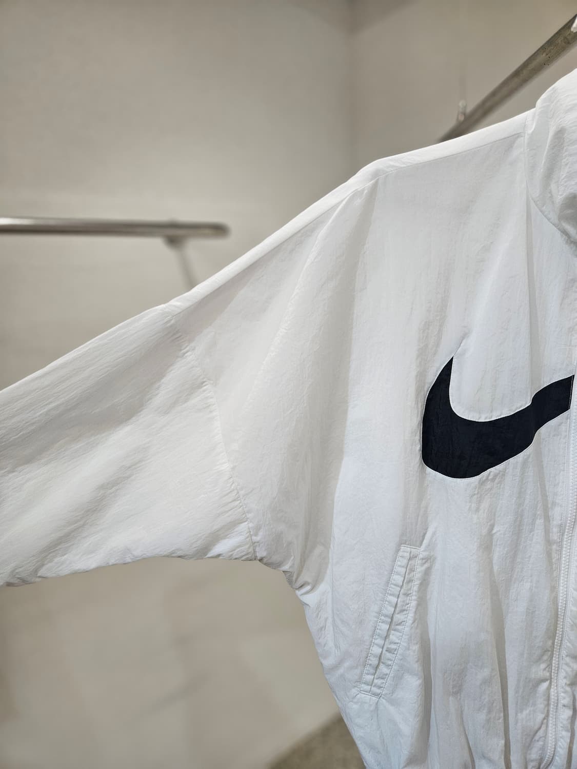 나이키 스우시 바람막이 상품이미지5