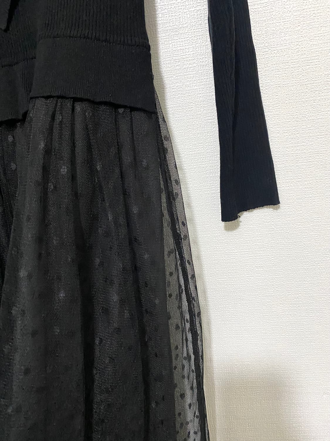 지고트 니트 배색 샤샤 원피스 상품이미지4