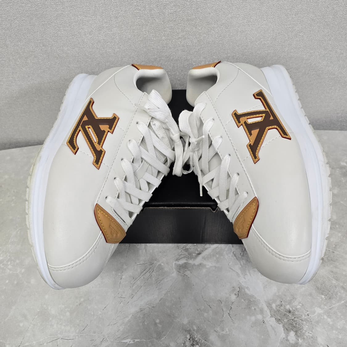 25fw 루이비통 LV 버터소프트 스니커즈 신발 9사이즈 280 285 상품이미지4