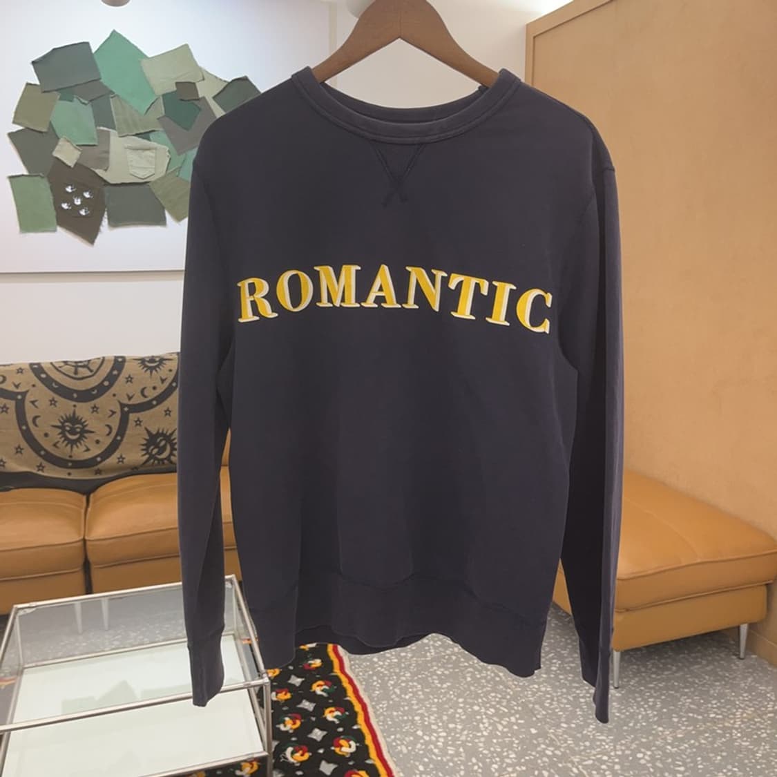 아크네스튜디오 로맨틱 크루넥 오버핏 맨투맨 M C07749 상품이미지3