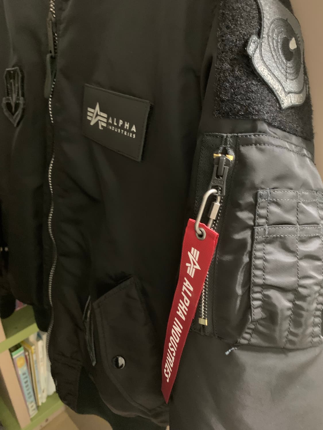 알파인더스트리 ma-1(새상품) 일본가서 직접 구매했습니다 상품이미지4