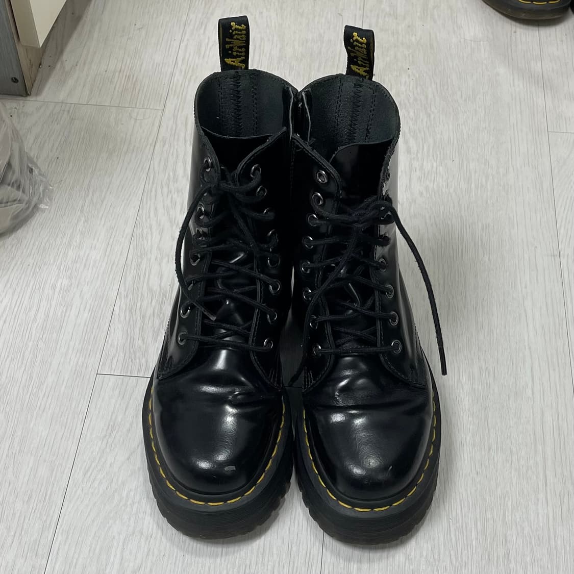 닥터마틴 제이든 240 상품이미지1