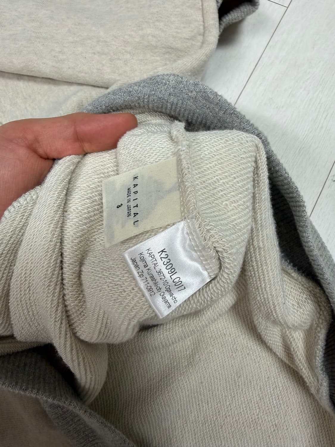 캐피탈 테디베어 후드티 3 사이즈  상태 8.8/10  사진찍고 절대 안 상품이미지4