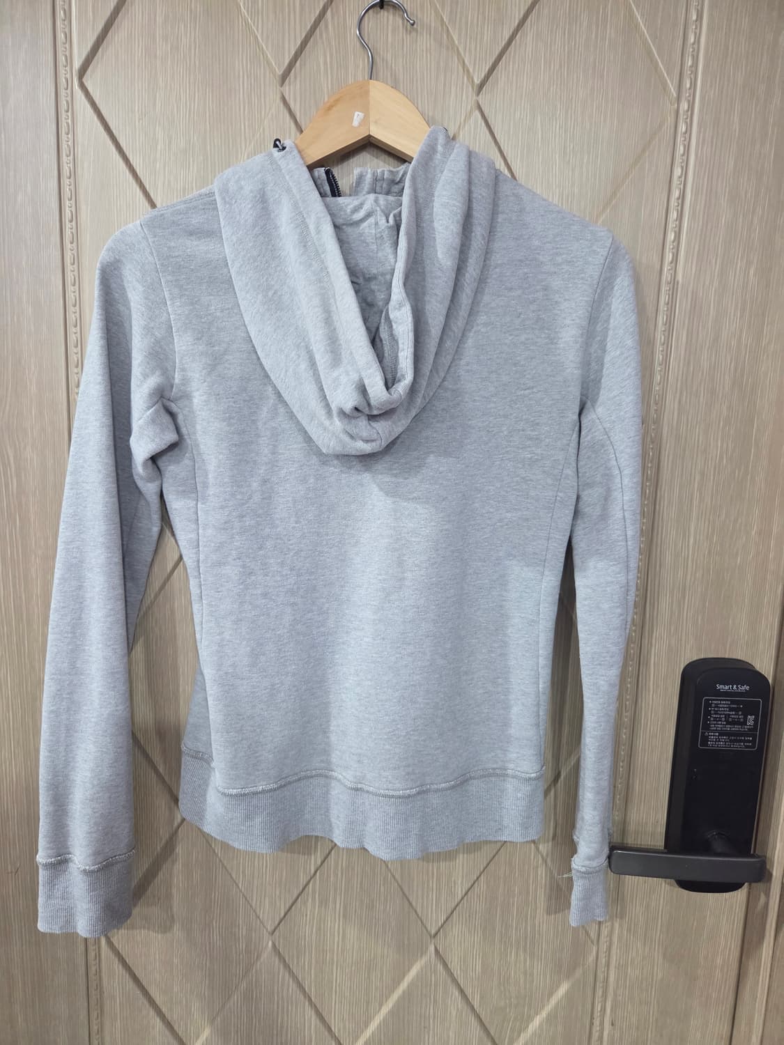 데상트 여성 후드집업 상품이미지2