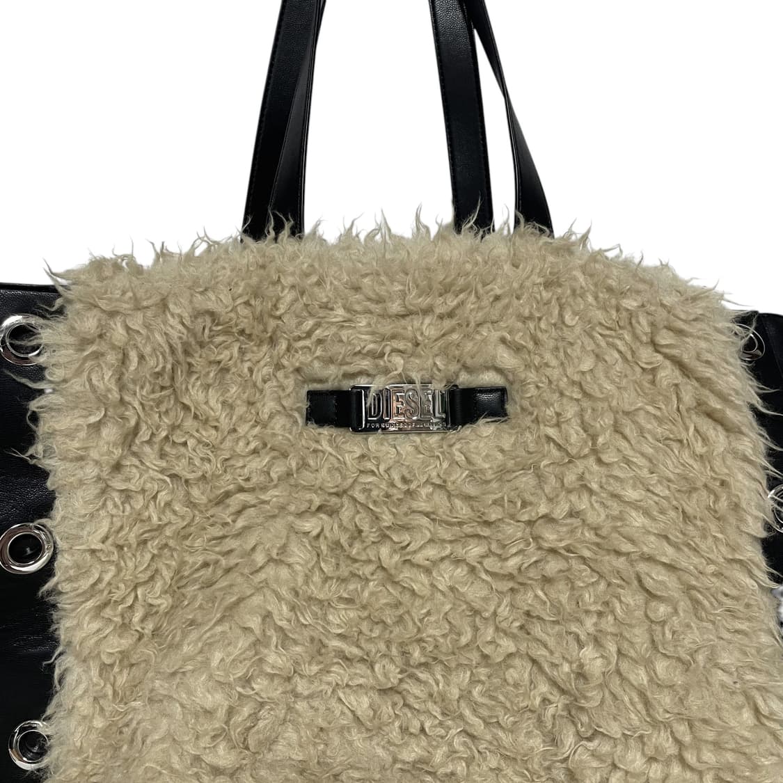 디젤 보아털 레더 빅 토트백 상품이미지5