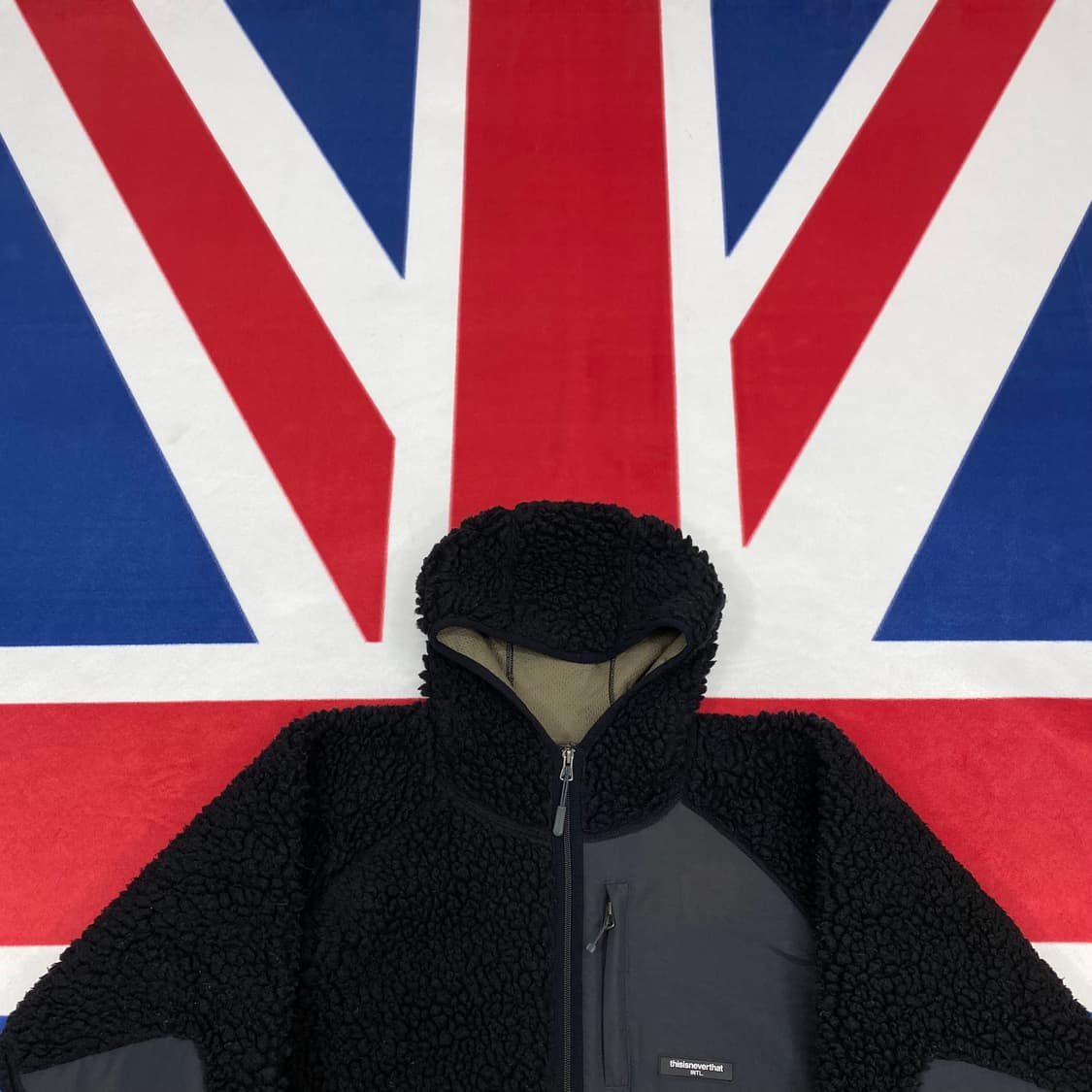 디스이즈네버댓 플리스자켓 M 실측 L  상품이미지2
