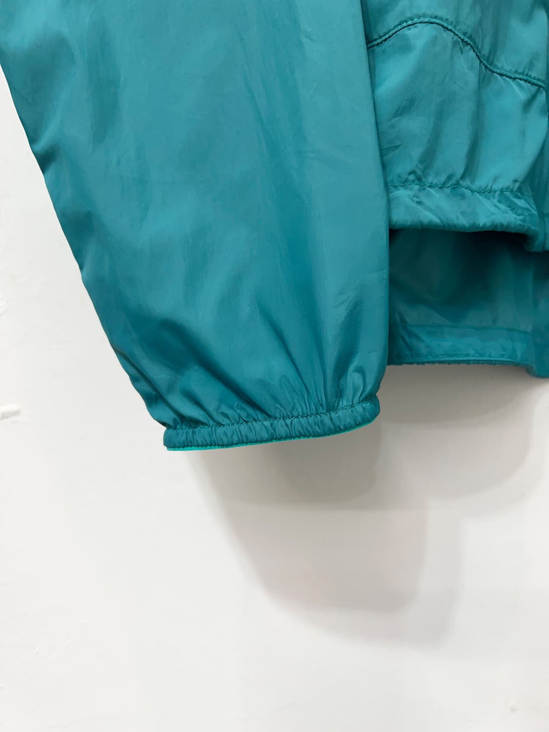 MONT BELL  Lightweight Hooded Wind Jacke 상품이미지7