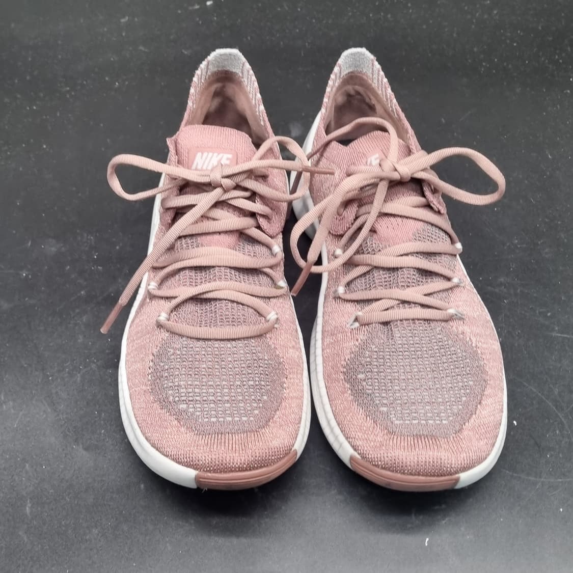 나이키 프리트레이닝플라이니트3 운동화240 상품이미지2