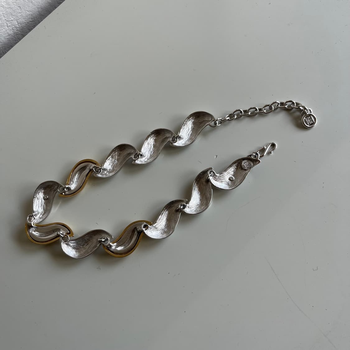 지방시 웨이브 믹스 컬러 목걸이 상품이미지6