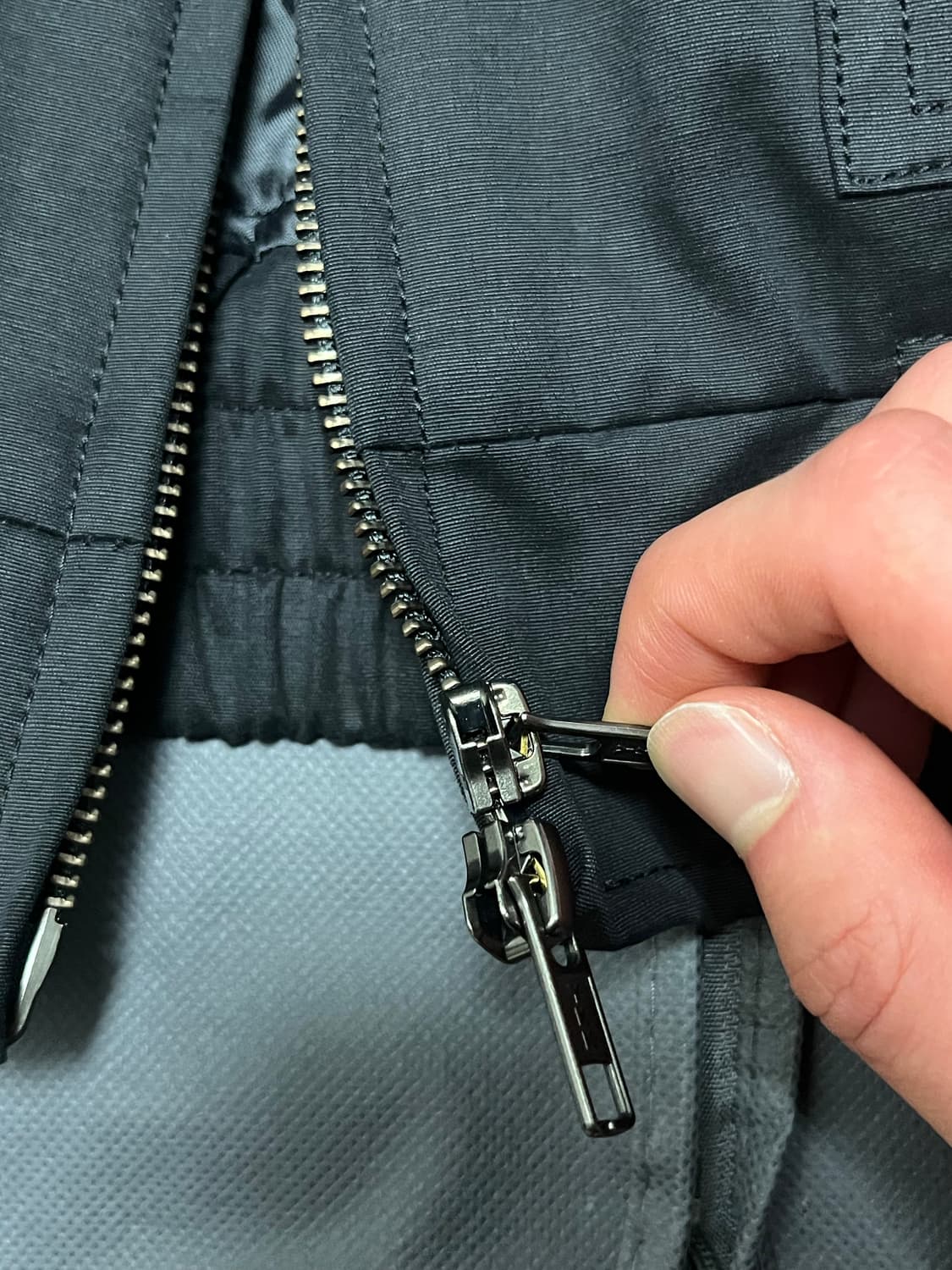 엘무드 체스터 헌팅 블루종 자켓 블랙 44 상품이미지4