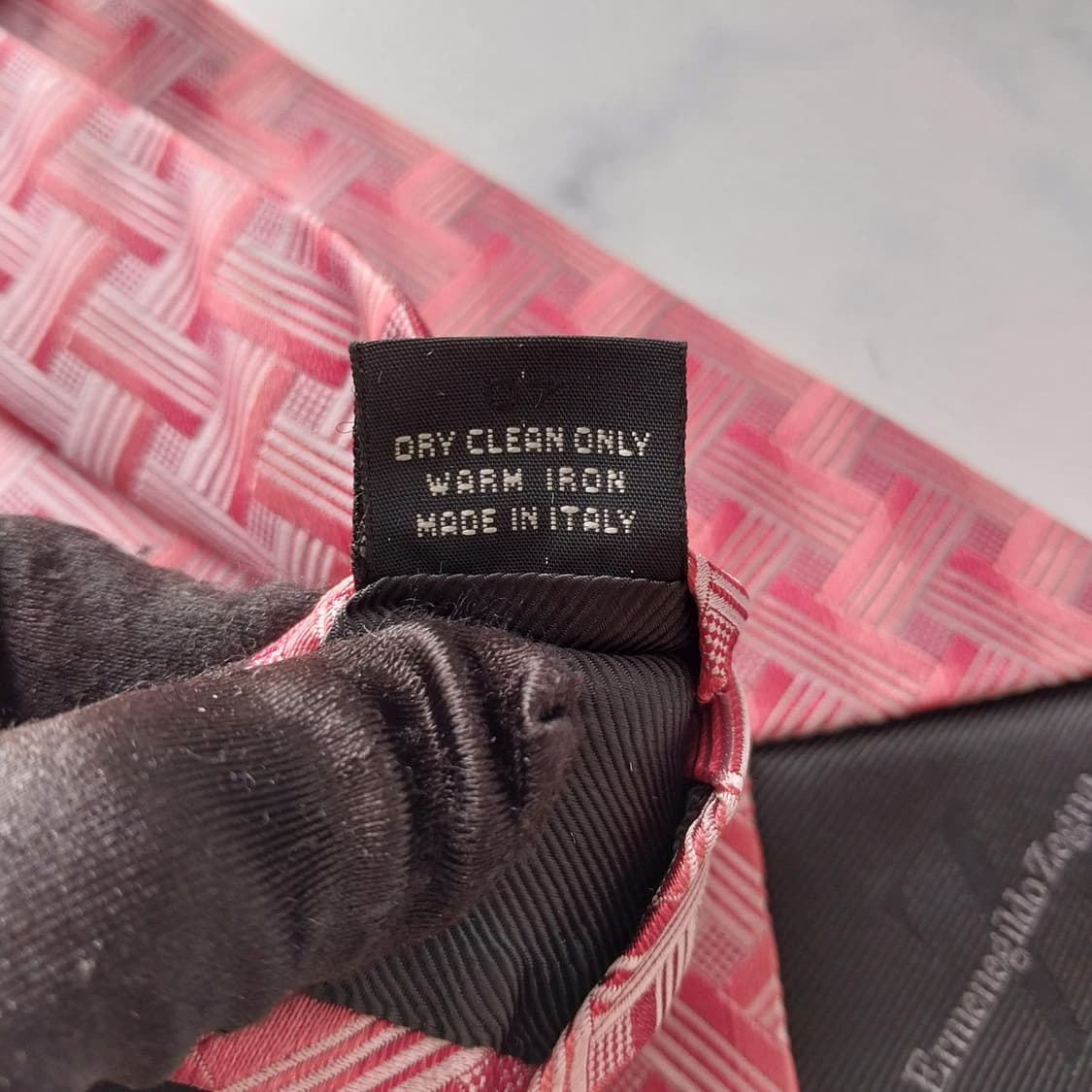 제냐 실크 레드 기하 자카드 넥타이 9.1cm A+등급 K1842
 상품이미지10